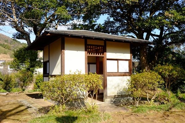 トイレの建物の写真