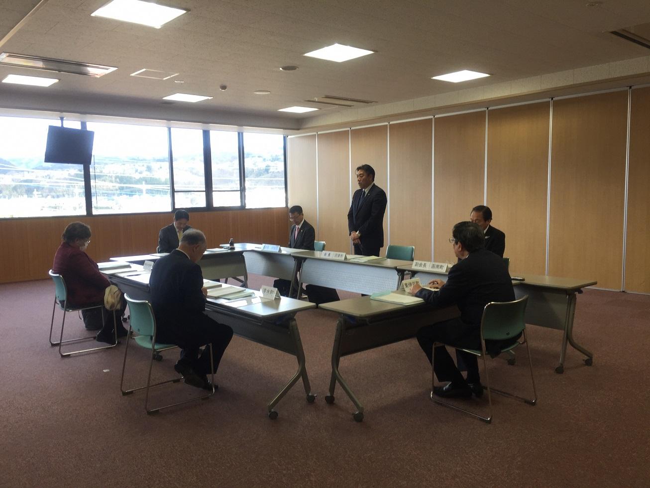2019年1月22日駿東伊豆消防参与会定例会で席に座る市長の写真